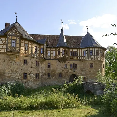 Urlaub Im Wasserschloss Irmelshausen Hochheim Room photo