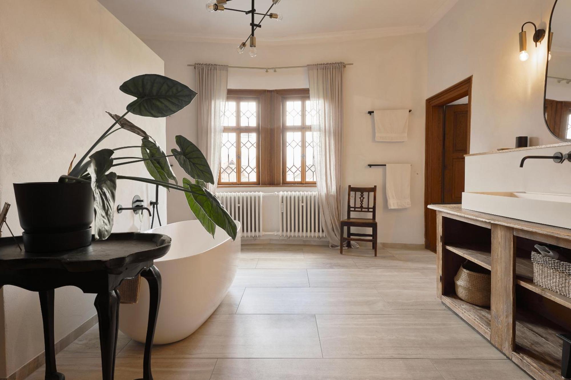 Ferienhaus Urlaub Im Wasserschloss Irmelshausen Hochheim