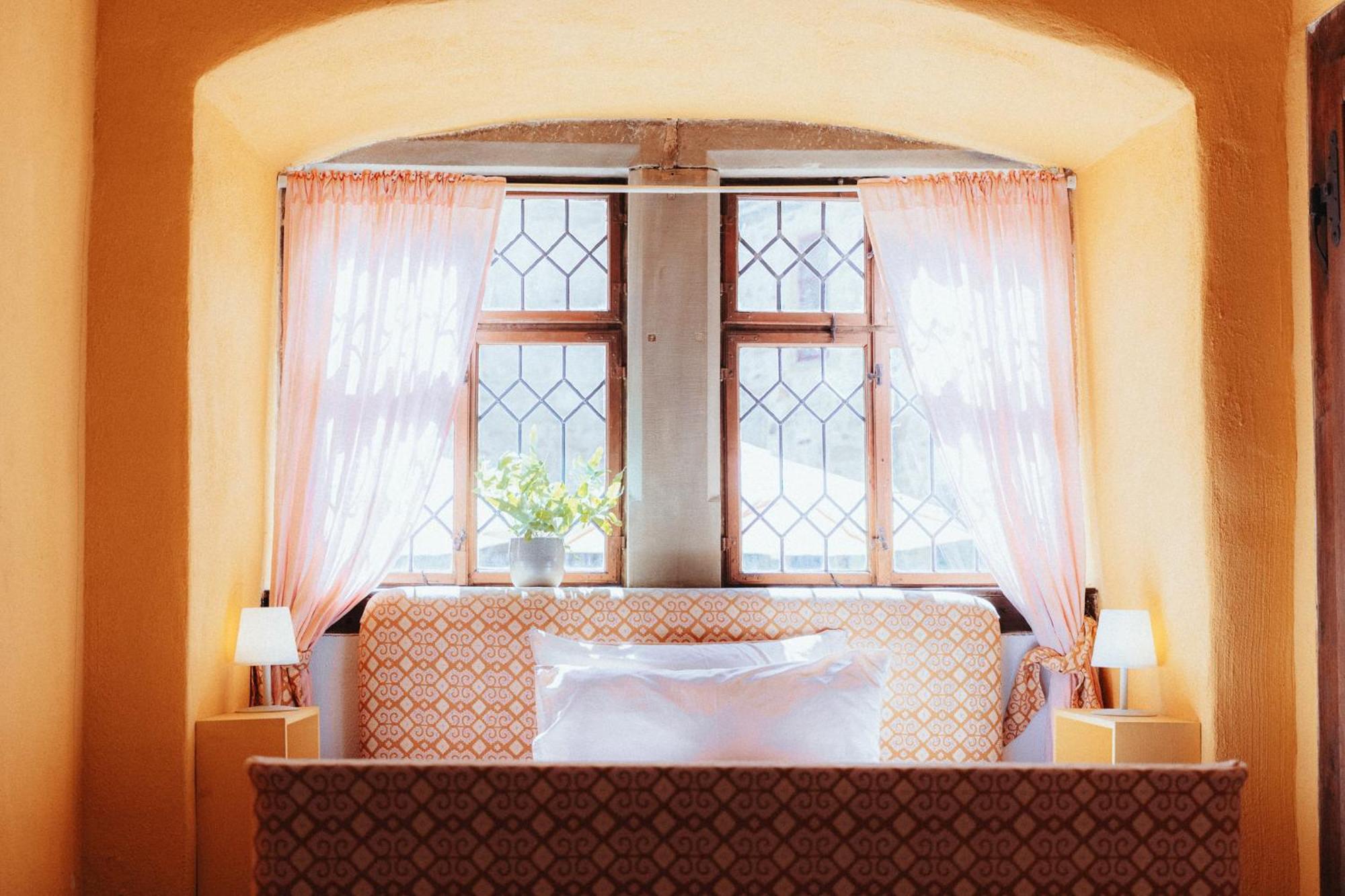 Urlaub Im Wasserschloss Irmelshausen Hochheim